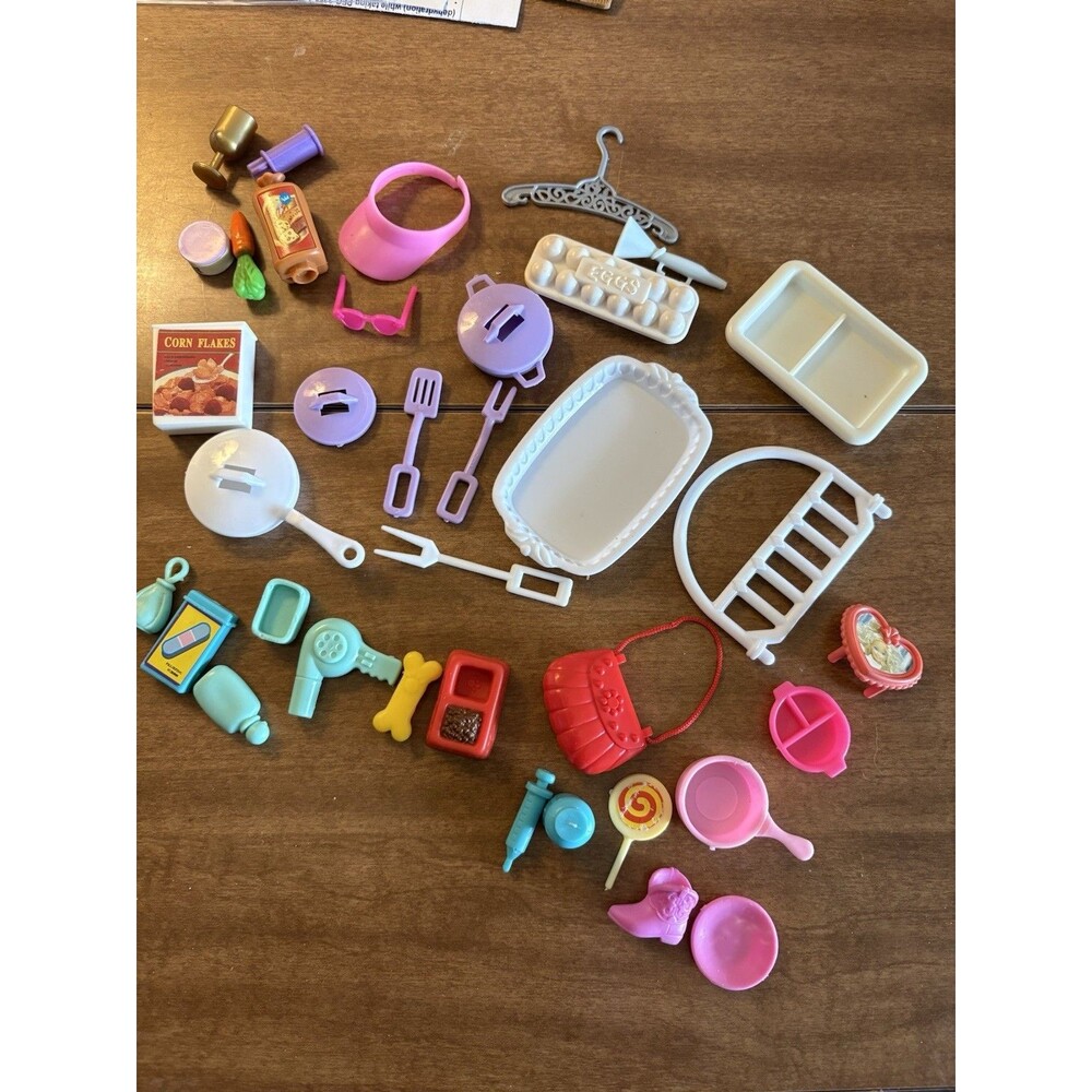 Lot Of Barbie Misc Doll Kitchen Pots Pans Food Beauty Pet Supplies